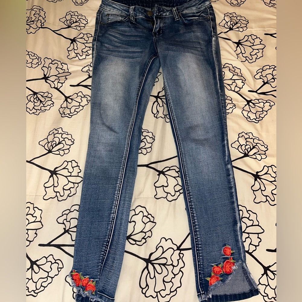 Rampage Blue Skinny Jeans with Distressed Look